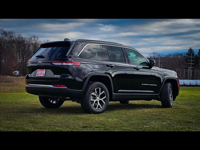 new 2025 Jeep Grand Cherokee car, priced at $45,830