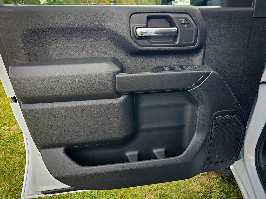 new 2026 GMC Sierra 3500 car, priced at $58,185