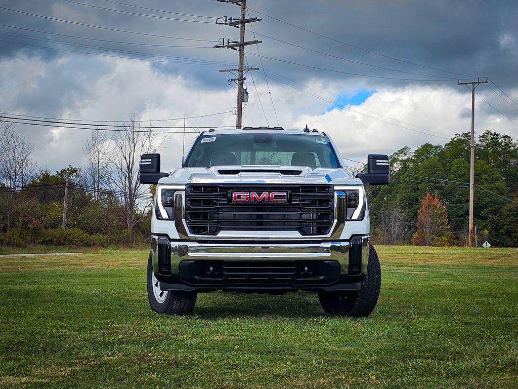 new 2026 GMC Sierra 3500 car, priced at $58,185