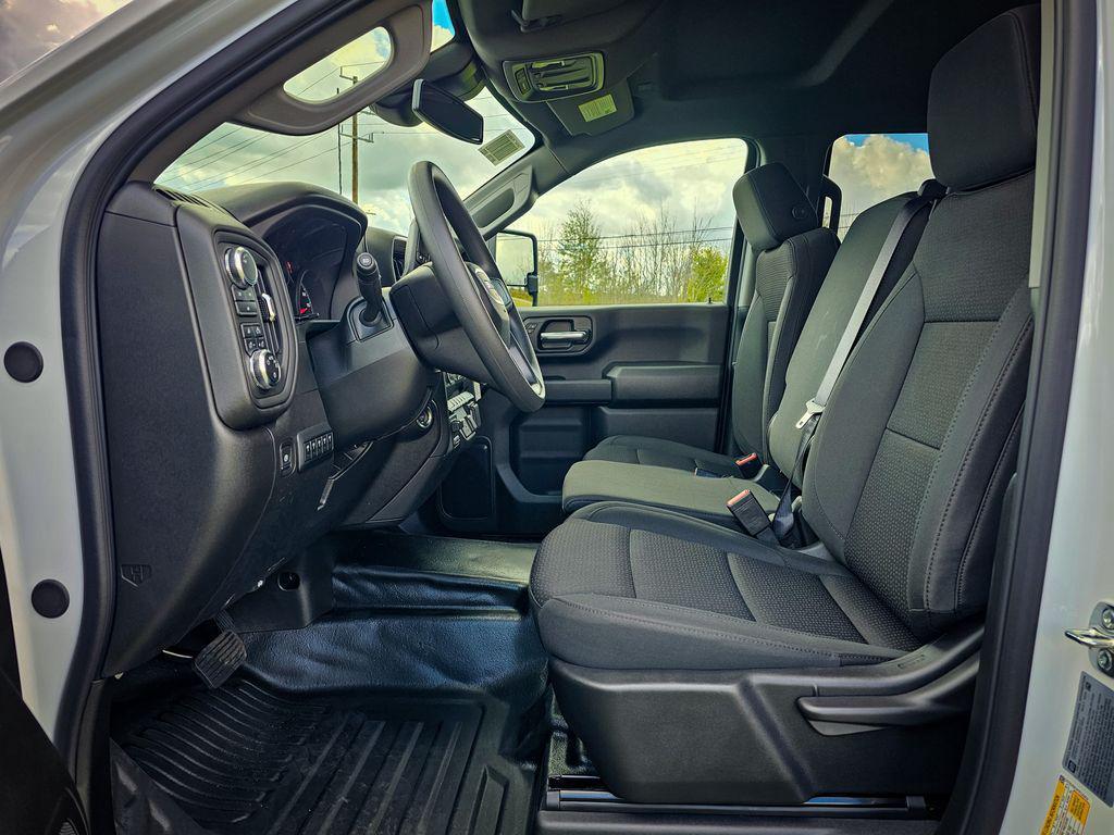 new 2026 GMC Sierra 3500 car, priced at $58,185