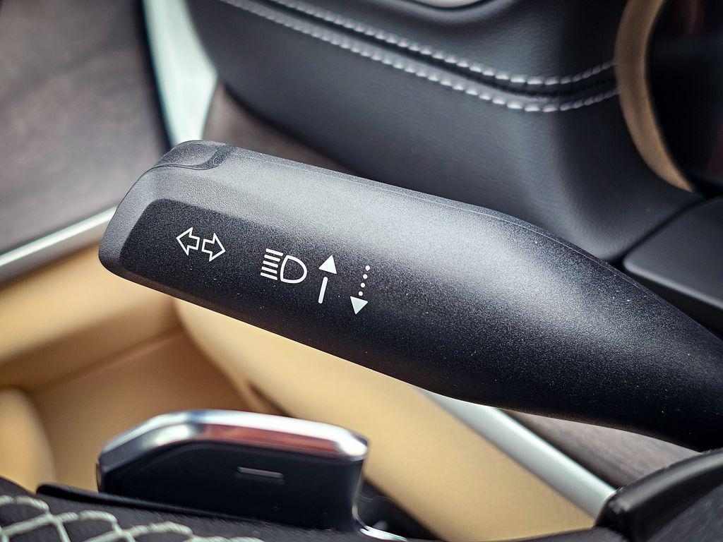 new 2025 Jeep Grand Cherokee car, priced at $47,943