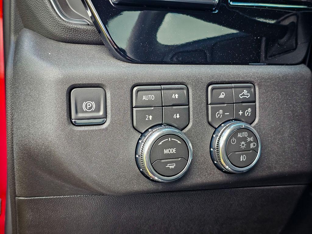 new 2026 GMC Sierra 2500 car, priced at $75,715