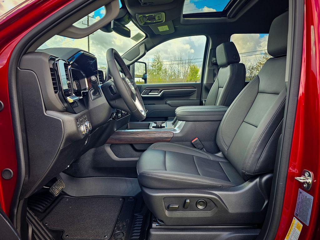 new 2026 GMC Sierra 2500 car, priced at $75,715