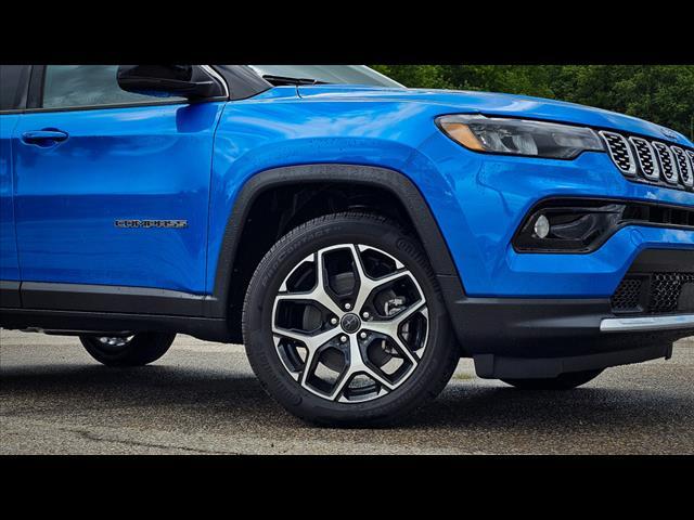 new 2025 Jeep Compass car, priced at $31,336