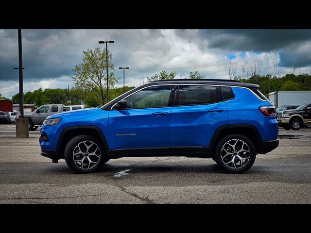 new 2025 Jeep Compass car, priced at $31,336