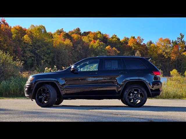 used 2018 Jeep Grand Cherokee car, priced at $15,000