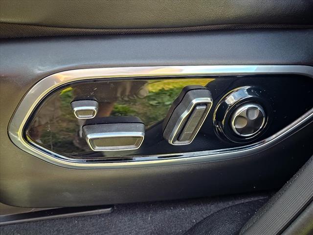 used 2022 Jeep Grand Cherokee car, priced at $39,190
