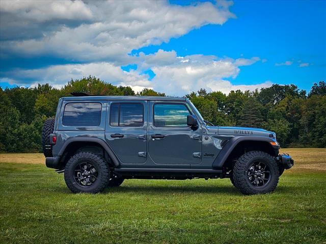new 2025 Jeep Wrangler car, priced at $47,208