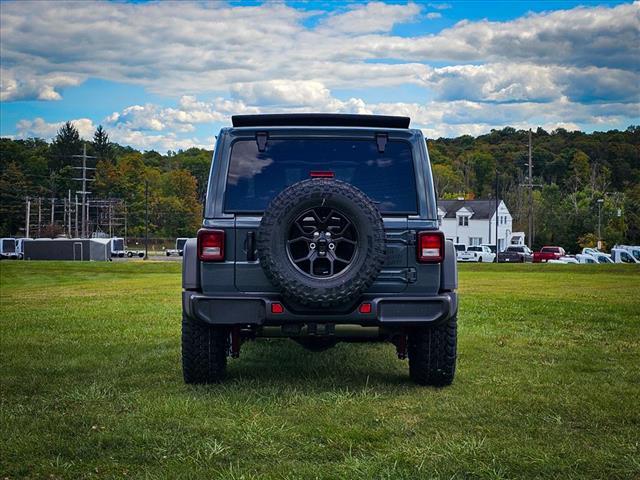 new 2025 Jeep Wrangler car, priced at $47,208