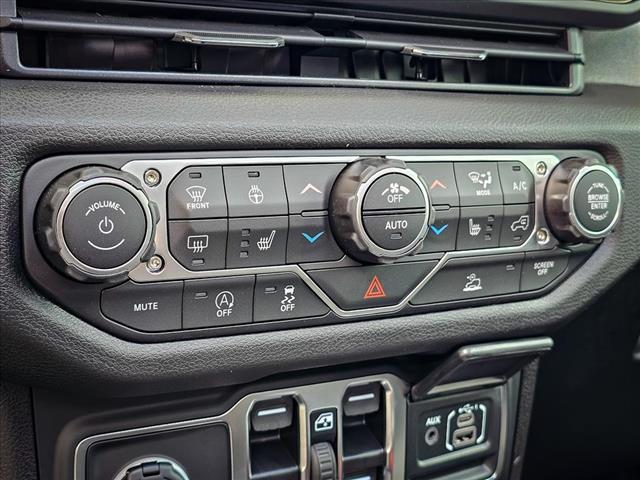 new 2025 Jeep Wrangler car, priced at $47,208