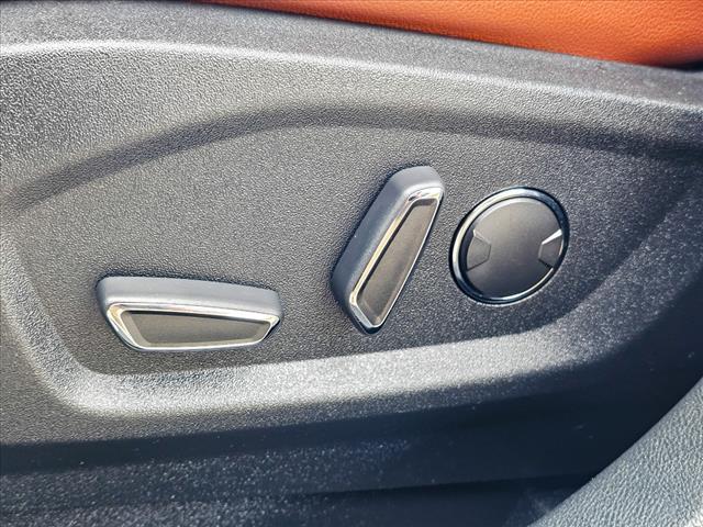 used 2018 Ford Edge car, priced at $15,900