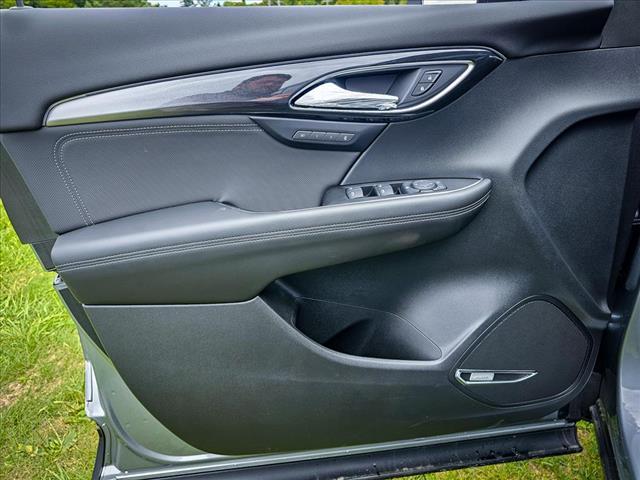 new 2025 Buick Envision car, priced at $38,385