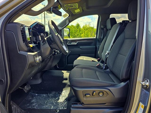 new 2025 GMC Sierra 2500 car, priced at $61,655