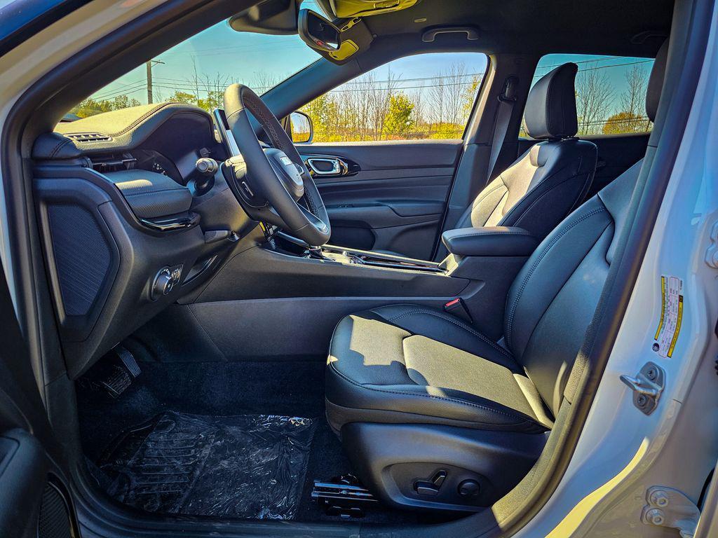 new 2026 Jeep Compass car, priced at $32,234