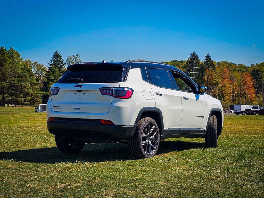 new 2026 Jeep Compass car, priced at $32,234
