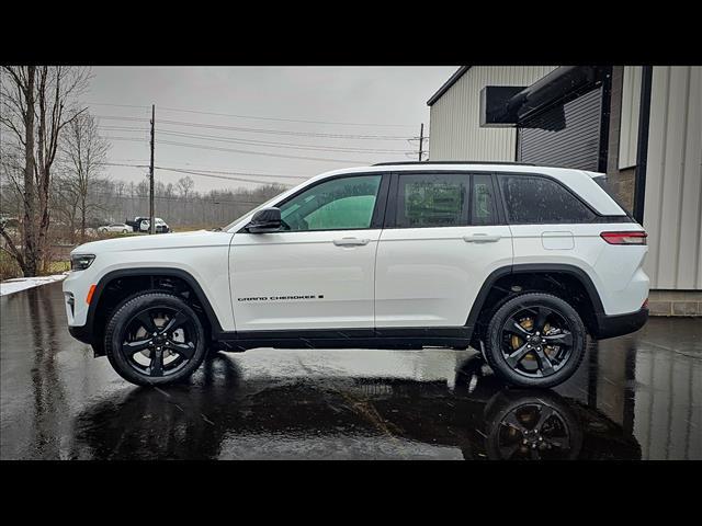 new 2025 Jeep Grand Cherokee car, priced at $50,730