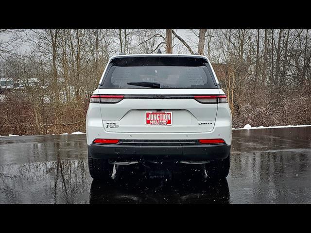 new 2025 Jeep Grand Cherokee car, priced at $50,730