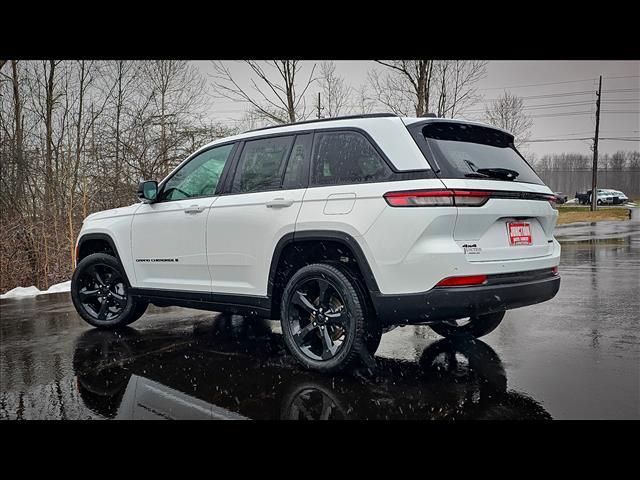 new 2025 Jeep Grand Cherokee car, priced at $50,730