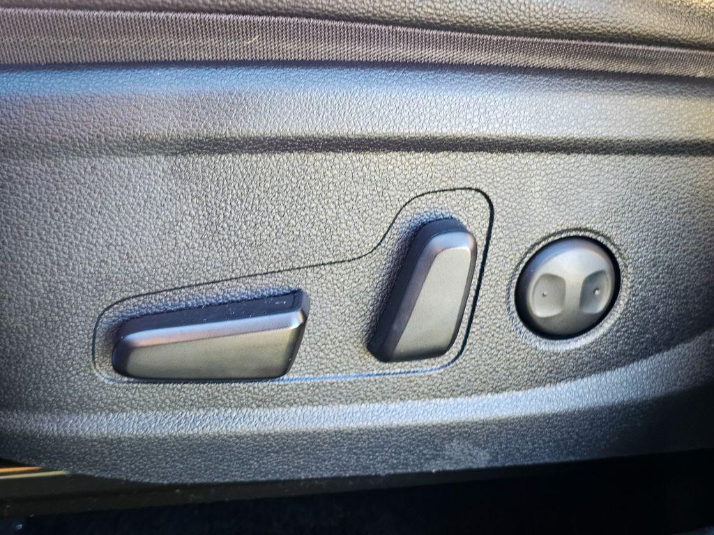 used 2020 Hyundai Santa Fe car, priced at $16,900