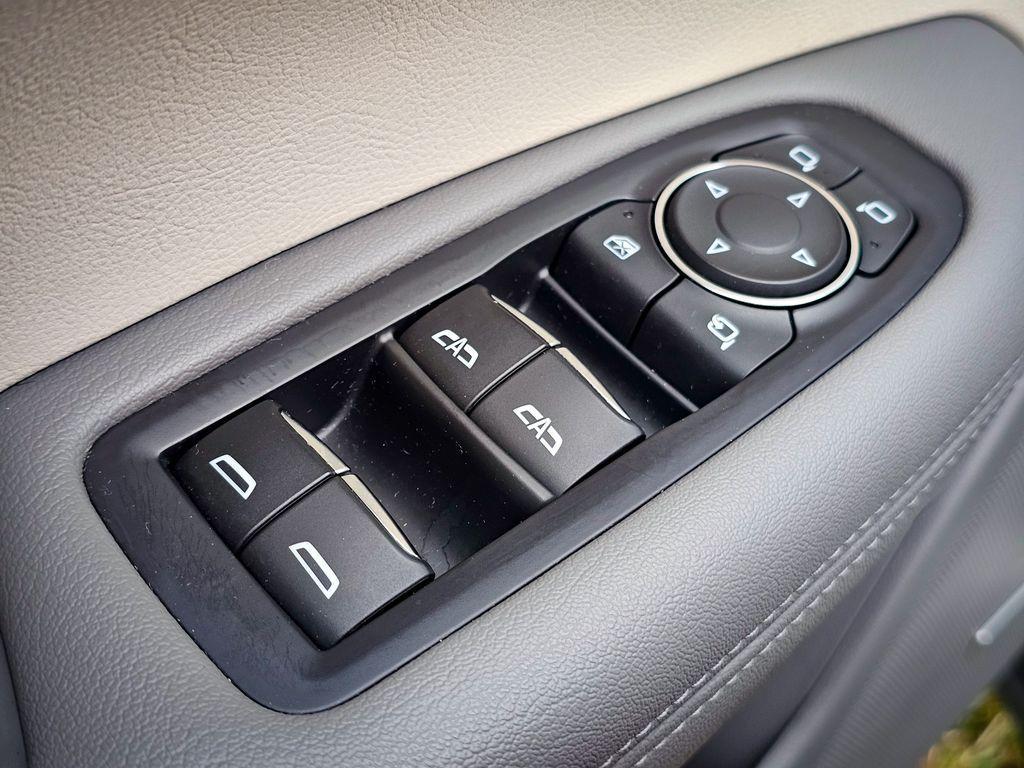 used 2021 Cadillac XT6 car, priced at $28,900