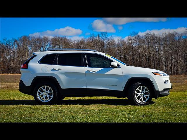 used 2018 Jeep Cherokee car, priced at $15,900