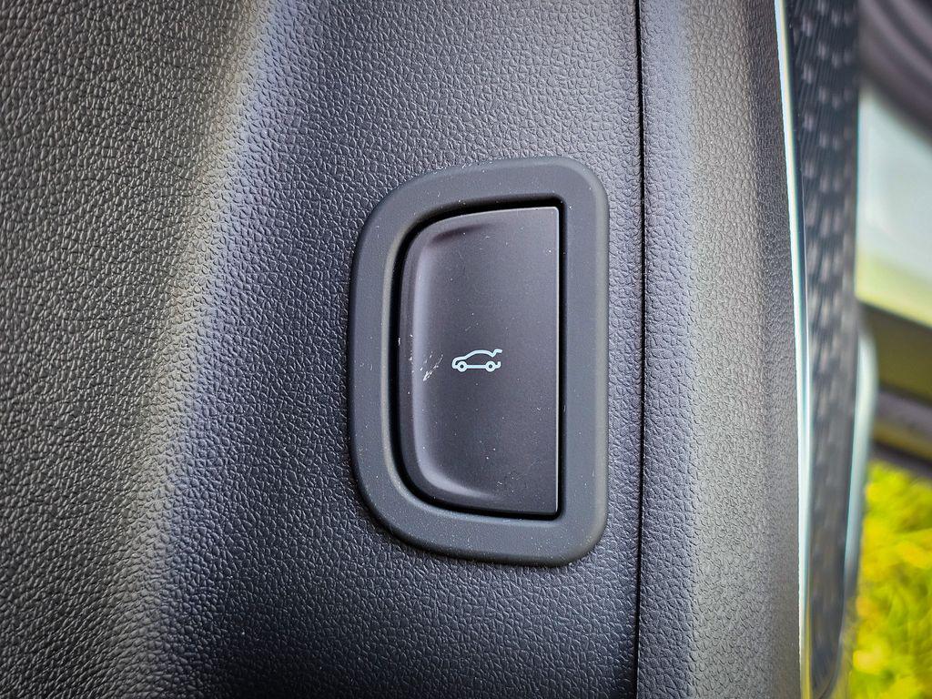 new 2026 Buick Enclave car, priced at $50,299