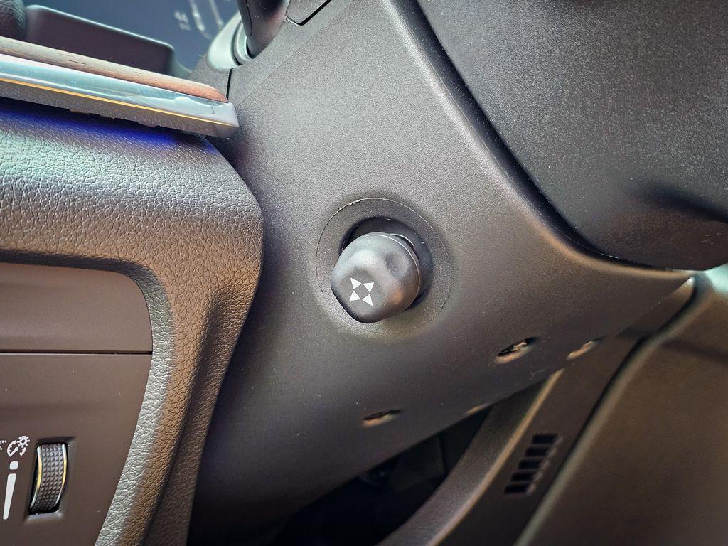 new 2025 Jeep Grand Cherokee car, priced at $59,773