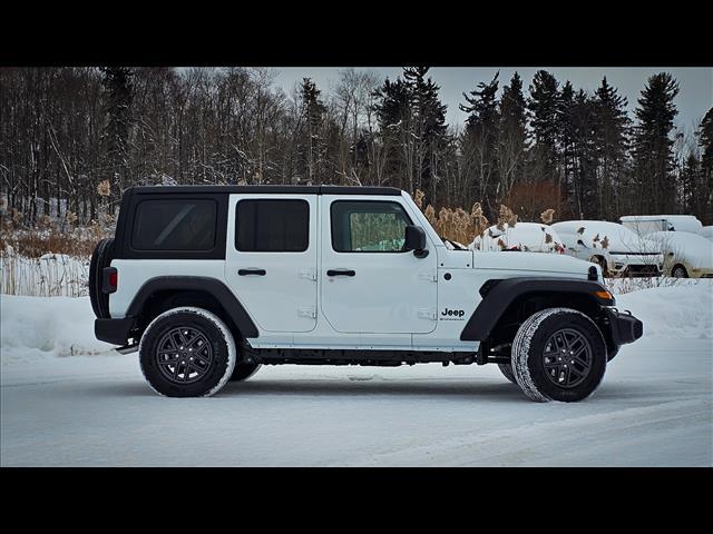 new 2025 Jeep Wrangler car, priced at $45,100