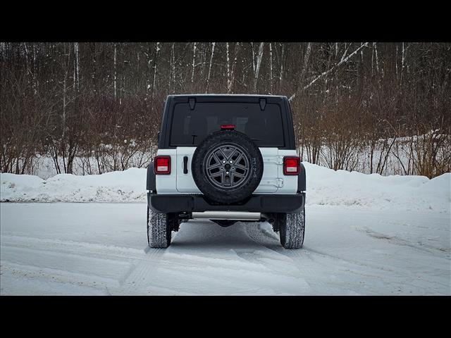 new 2025 Jeep Wrangler car, priced at $45,100