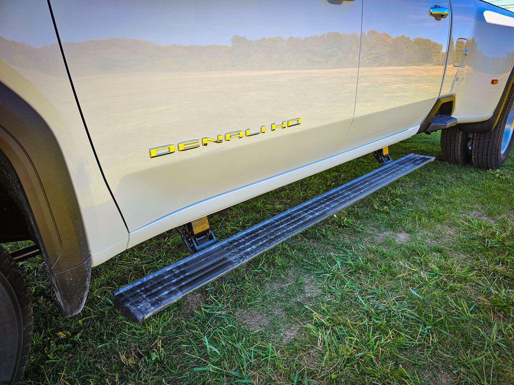 new 2026 GMC Sierra 3500 car, priced at $105,890