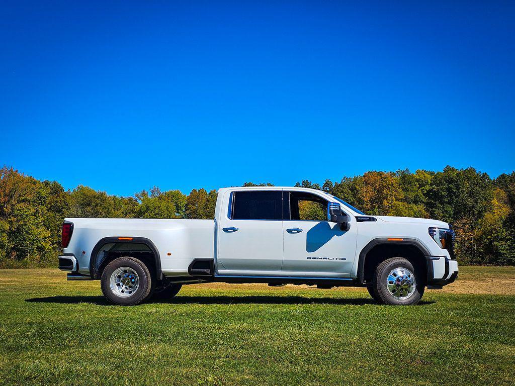 new 2026 GMC Sierra 3500 car, priced at $105,890