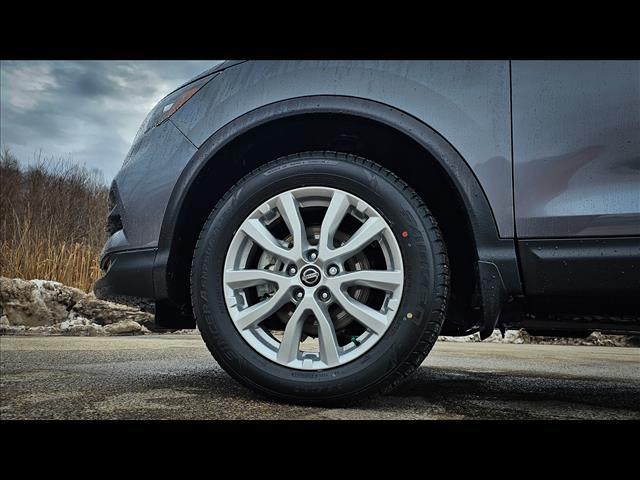 used 2022 Nissan Rogue Sport car, priced at $22,440