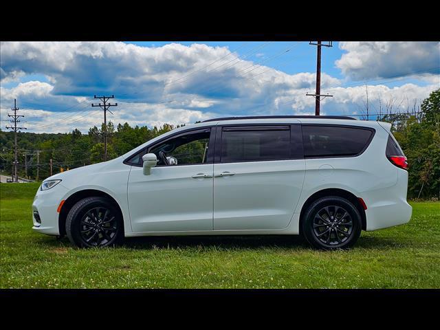 used 2021 Chrysler Pacifica car, priced at $26,900