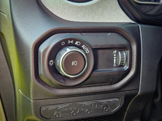 new 2025 Jeep Wrangler car, priced at $49,567