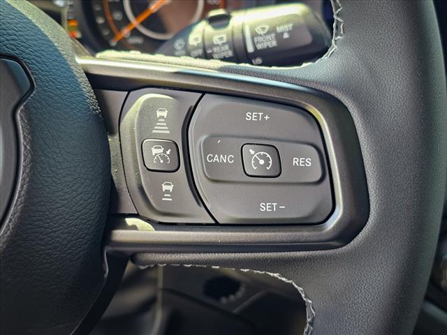 new 2025 Jeep Wrangler car, priced at $49,567
