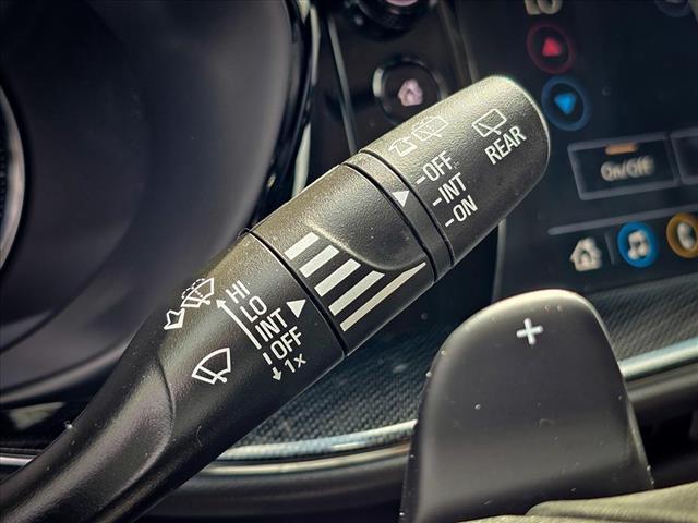 used 2022 Buick Envision car, priced at $24,900