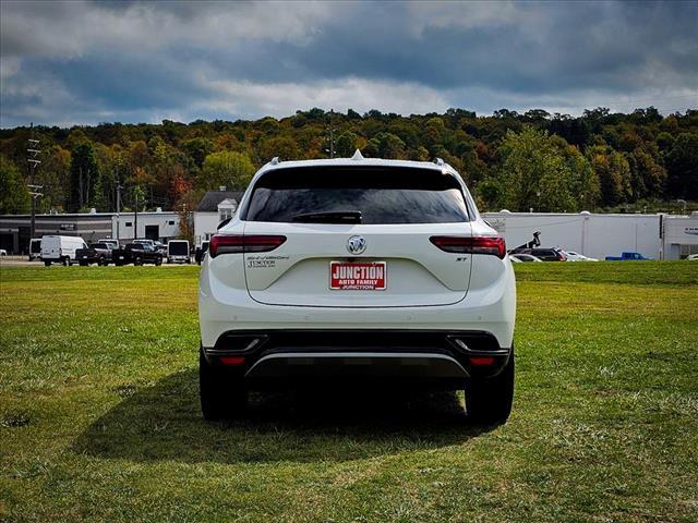 used 2022 Buick Envision car, priced at $24,900