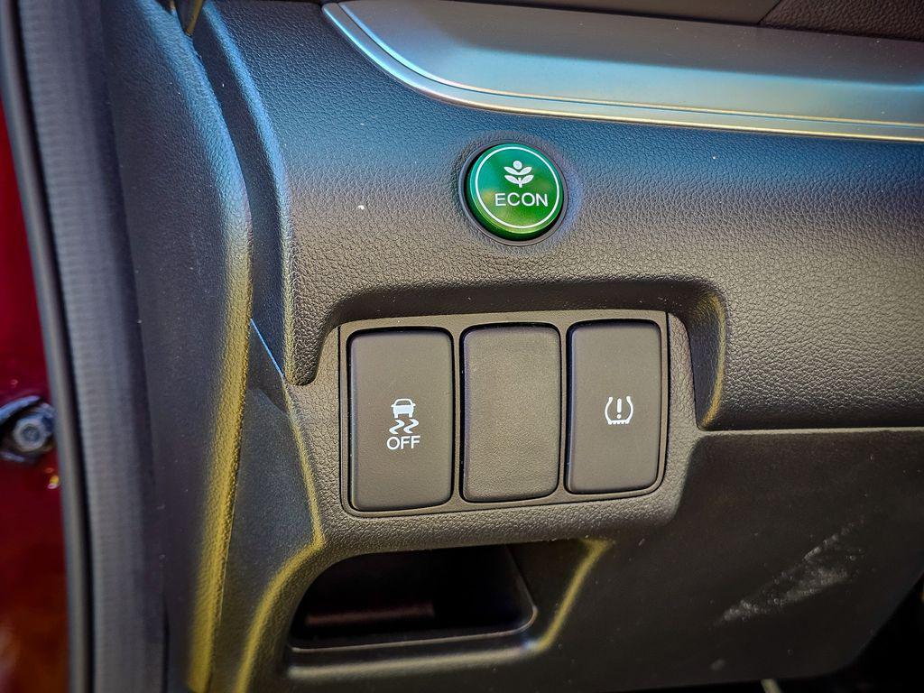 used 2016 Honda CR-V car, priced at $15,900