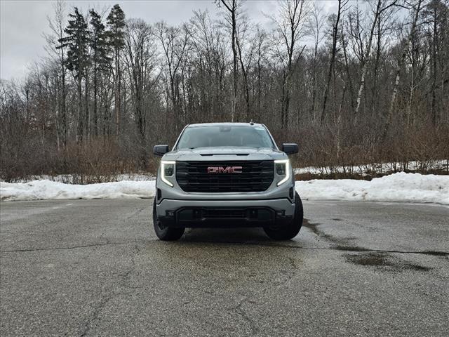 new 2025 GMC Sierra 1500 car, priced at $48,290