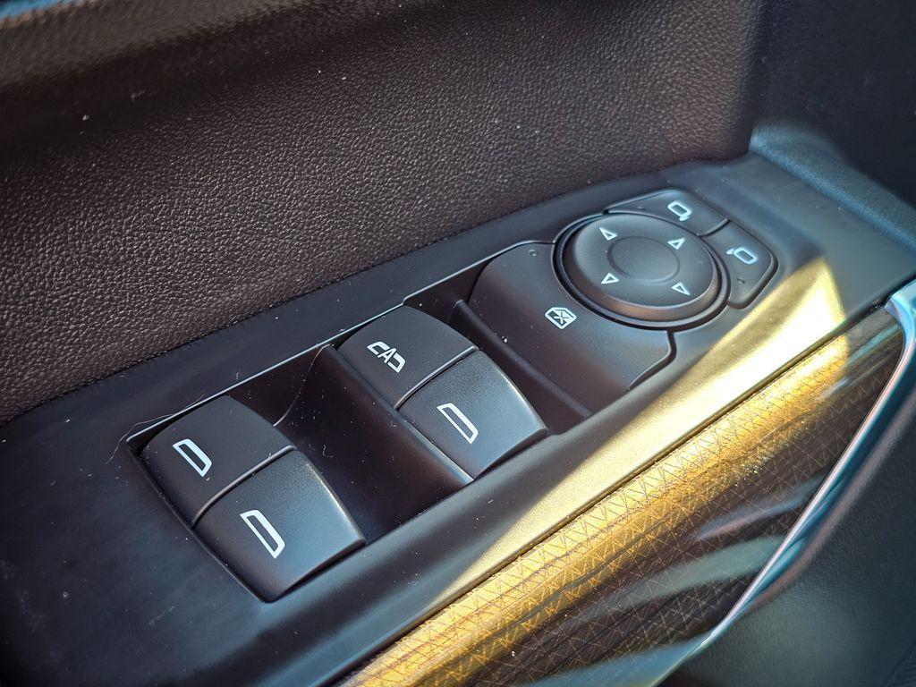 used 2020 Chevrolet Silverado 1500 car, priced at $29,990