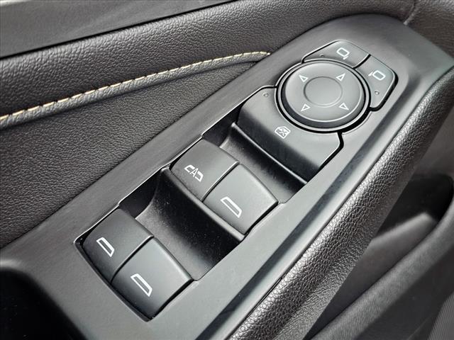 used 2023 Chevrolet Traverse car, priced at $32,900