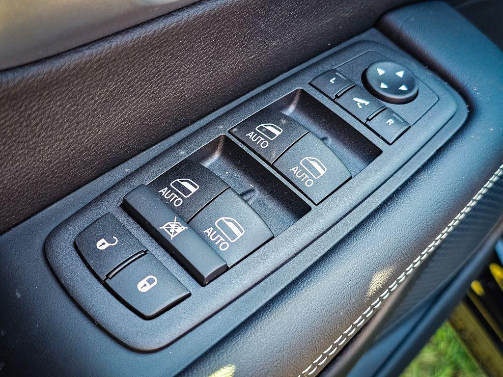 new 2026 Chrysler Pacifica car, priced at $52,572