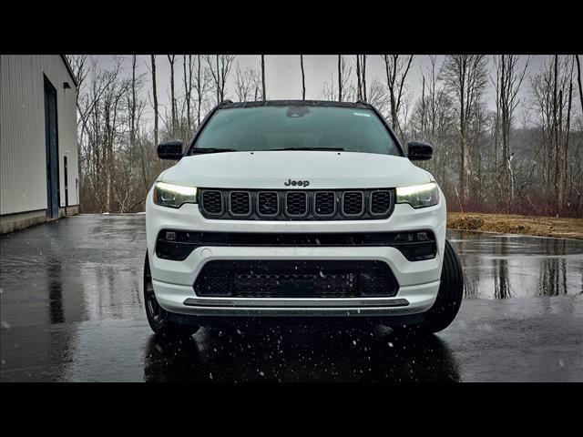 new 2025 Jeep Compass car, priced at $33,935