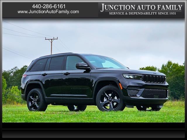 new 2024 Jeep Grand Cherokee car, priced at $43,274