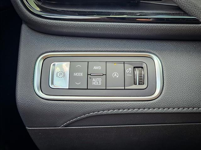 new 2025 Buick Enclave car, priced at $52,949