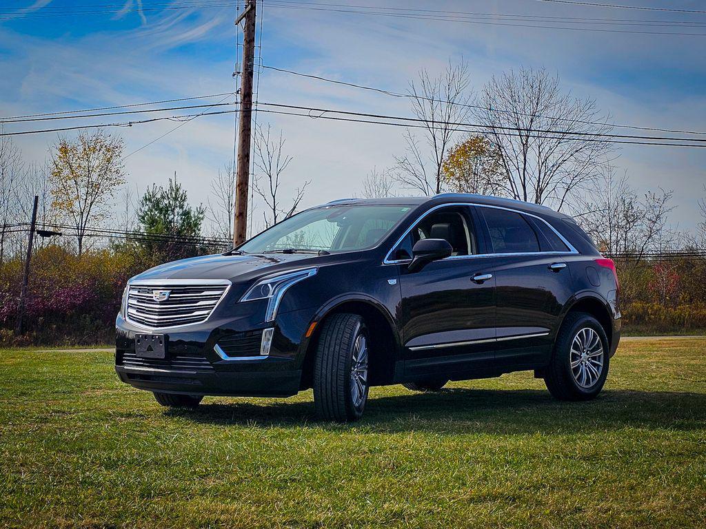 used 2017 Cadillac XT5 car, priced at $19,900