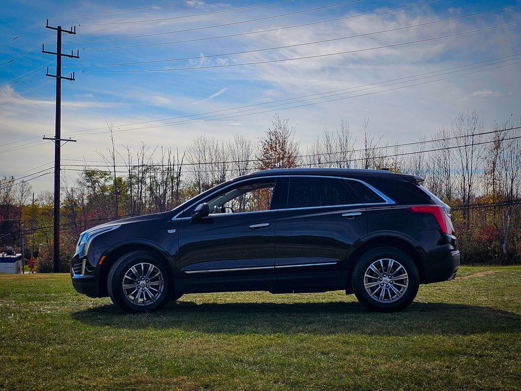 used 2017 Cadillac XT5 car, priced at $19,900