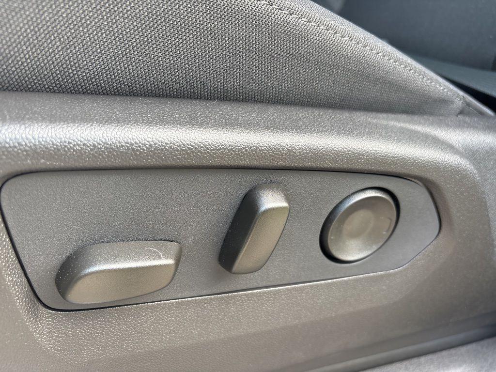 new 2026 GMC Sierra 2500 car, priced at $66,560