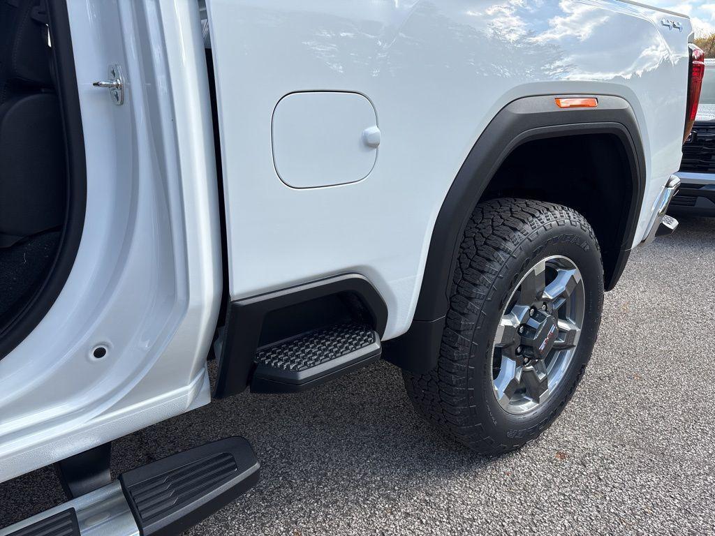 new 2026 GMC Sierra 2500 car, priced at $66,560