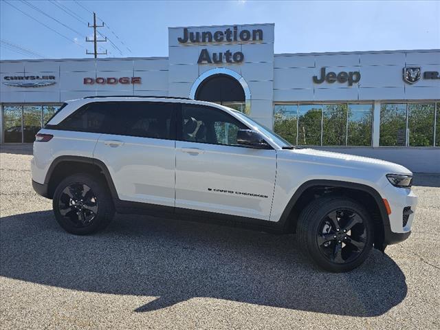 new 2024 Jeep Grand Cherokee car, priced at $46,637